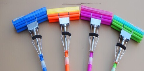 宏卓日用品 義烏商貿(mào)城熱銷膠棉與海綿頭拖把廠家直銷